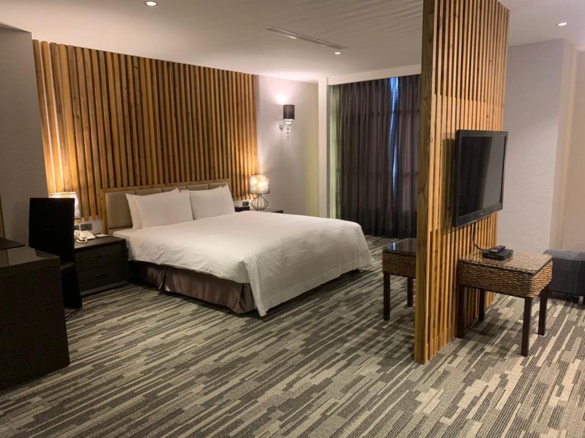 Chiayi Oriental Pearl International Hotel Fanlu Kültér fotó
